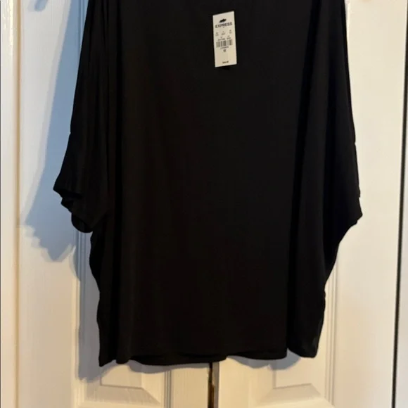 NWT Express black short sleeve cold shoulder shirt size XS - Picture 7 of 9